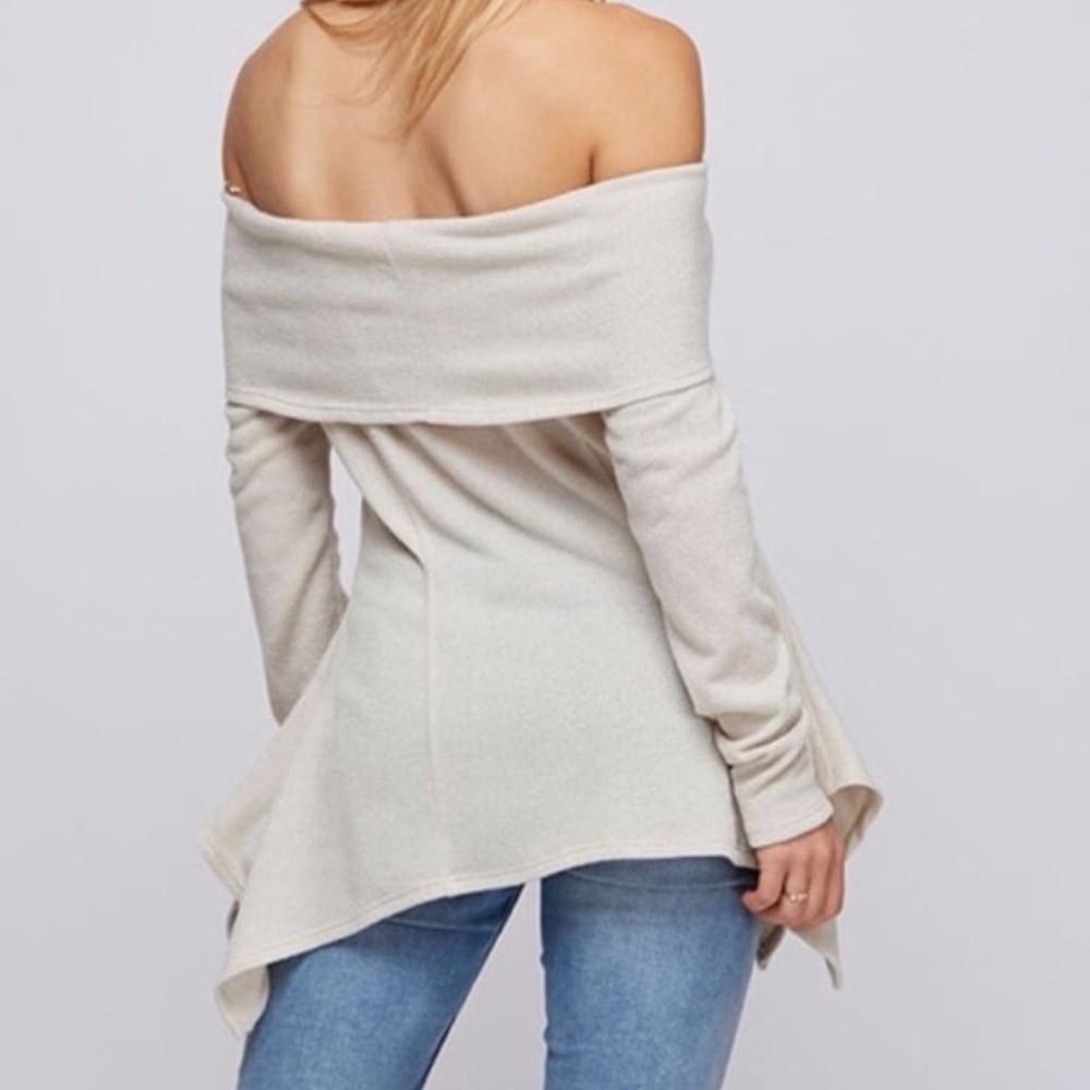 Neutral Off the Shoulder Knit Blouse - Picture 3 of 3